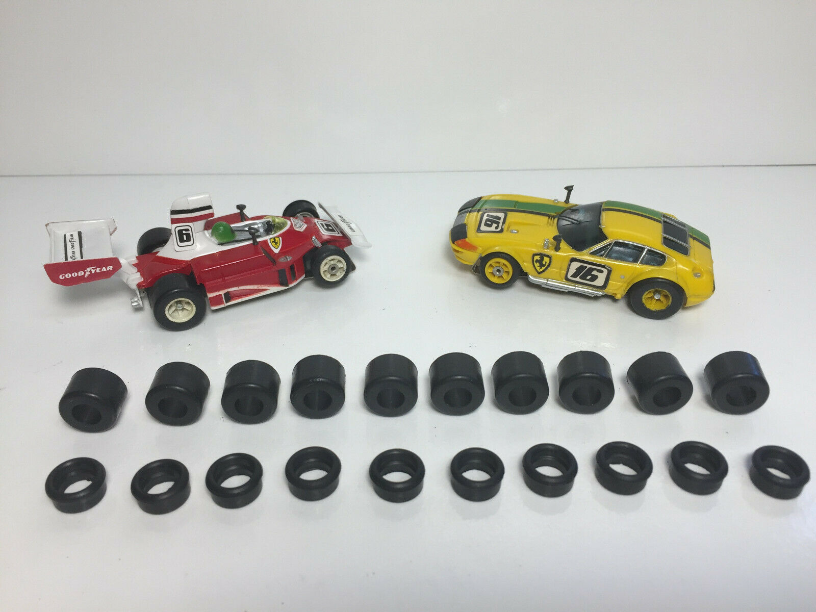 Afx~ G+ ~new~(10) Wide Front & (10) Rear Tires For G+ Chassis Aurora Super Grip!